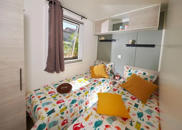 Mobil-home Avec Terrasse - 4 Pers. - Api-1-52-2164 Kemp *